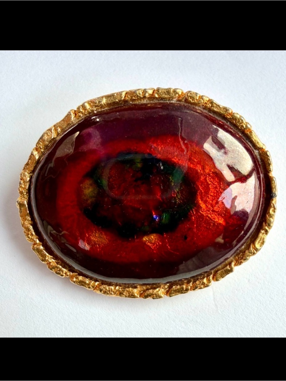Vintage Mid‑Century Dichroic Foil Glass Brooch – Red & Gold Cabochon Pin